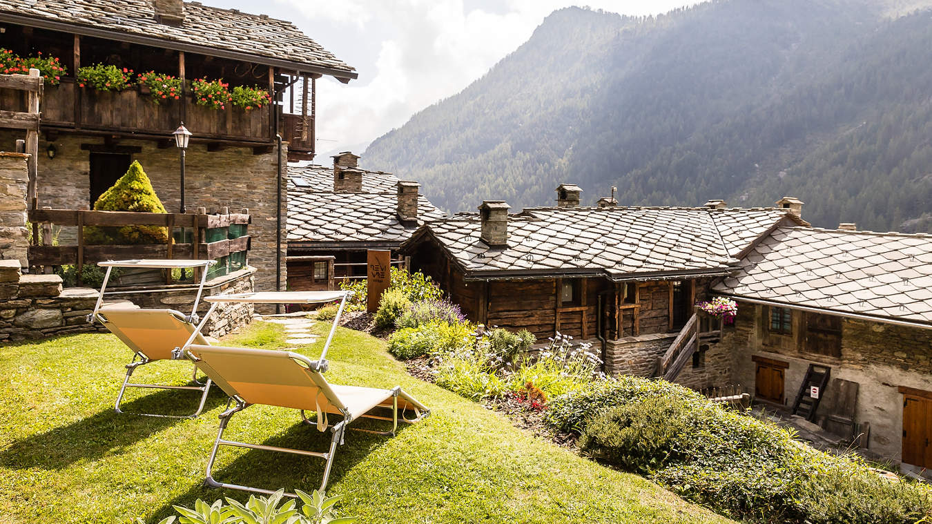 Relax in estate, baite di montagna Revivre Village